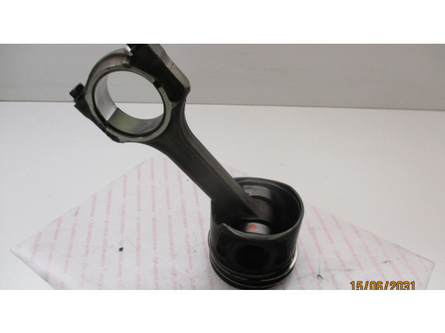 Píst 199B4000 Fiat Punto (199) pro naftový motor 1.3 199B4000 Dyzelis