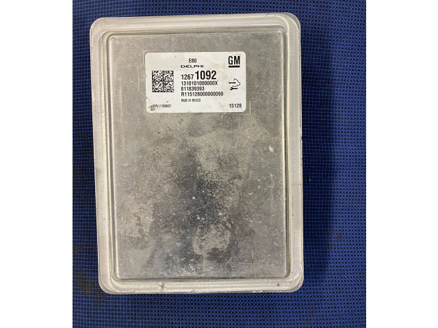 Блок управления двигателя 1310101000000X, 811839393 Opel Corsa E