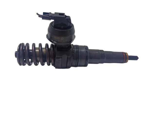 Vstřikovač 0414720113, 038130073 Volkswagen Caddy BLS