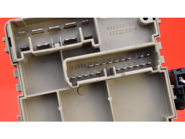 Pojistková skříňka 82201AJ000, 82201AJ000 Subaru Outback 2010