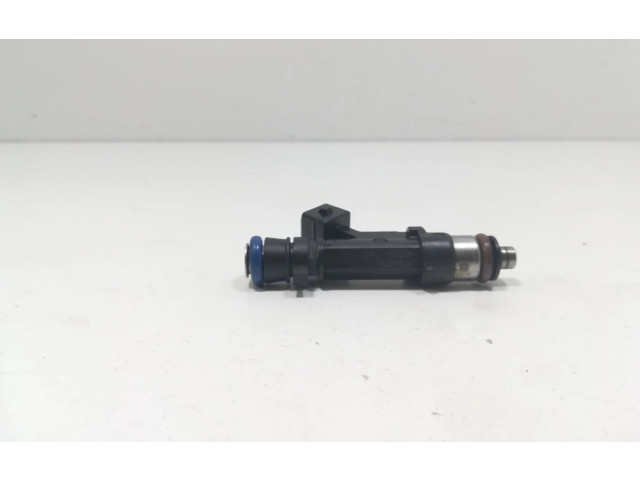 Форсунка 8200227124 Dacia Logan I