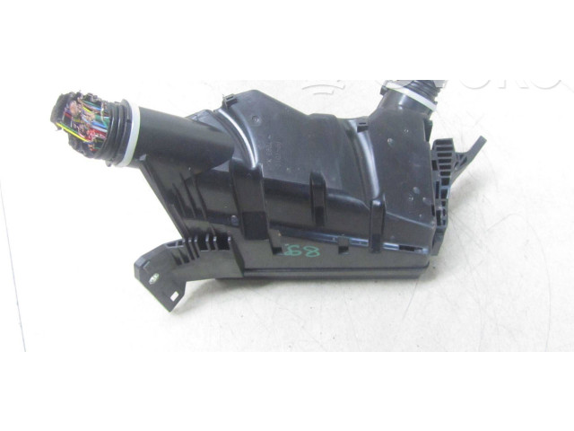 Блок предохранителей     Honda HR-V    