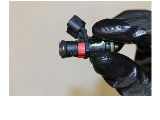 Форсунка Skoda Fabia Mk2 (5J) CGP