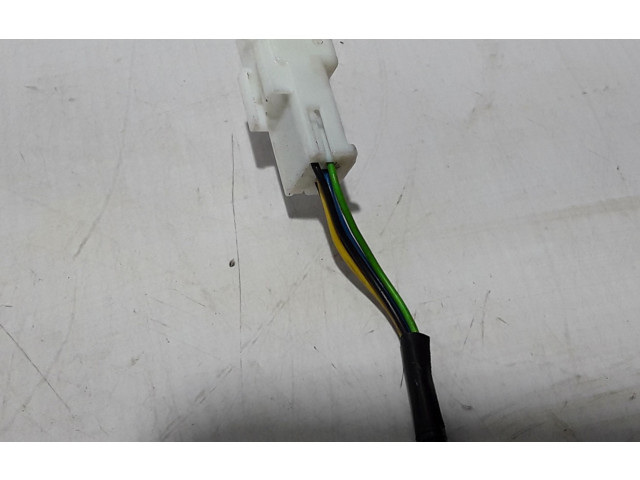 Зеркало электрическое Dacia Duster 2010 - 2017 года