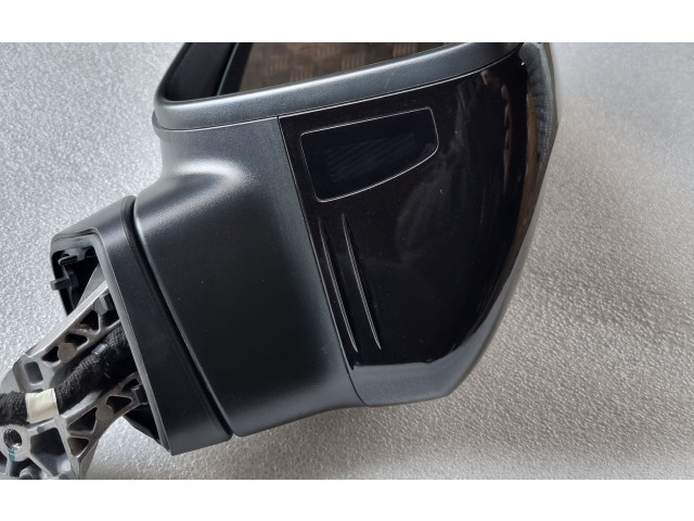 Zpětné zrcátko  Volkswagen Tiguan 2023  5NC857501  