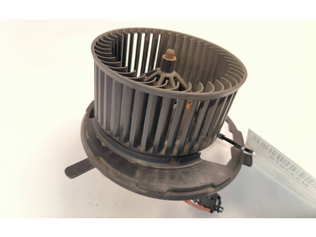 Вентилятор печки 3C1820015T Skoda Superb B6 (3T)