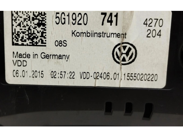 Панель приборов 5G1920741   Volkswagen Golf VII       