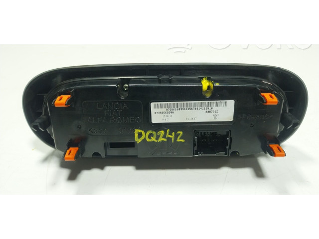 Блок управления климат-контролем 735656839, 07356568390   Fiat 500X