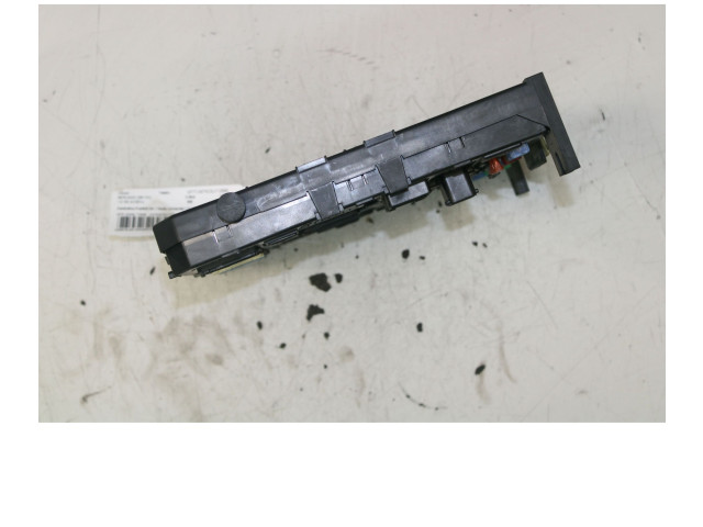   Pojistková skříňka    Citroen Berlingo 2008