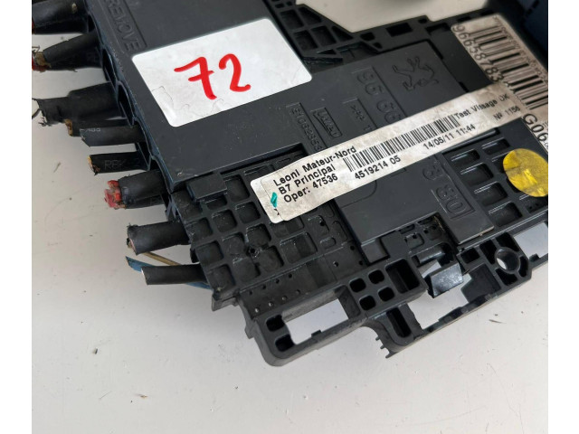 Блок предохранителей 9665878380, 0022661F01 Citroen DS4