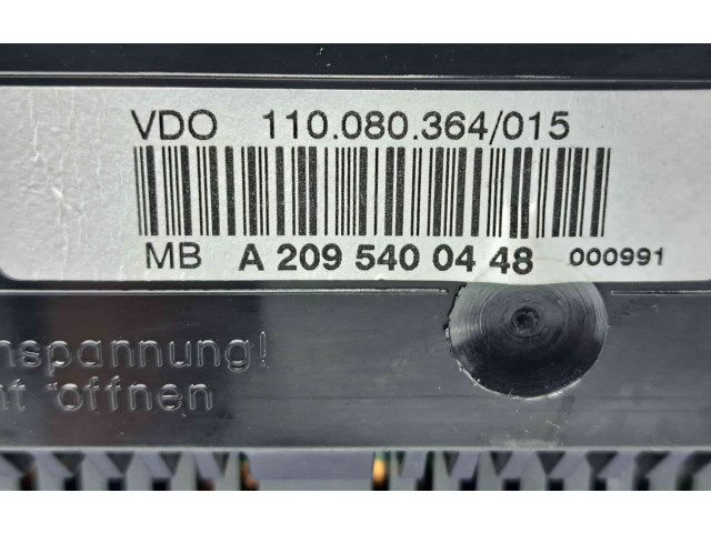 Přístrojová deska Mercedes-Benz CLK A209 C209 2002 A2095400448