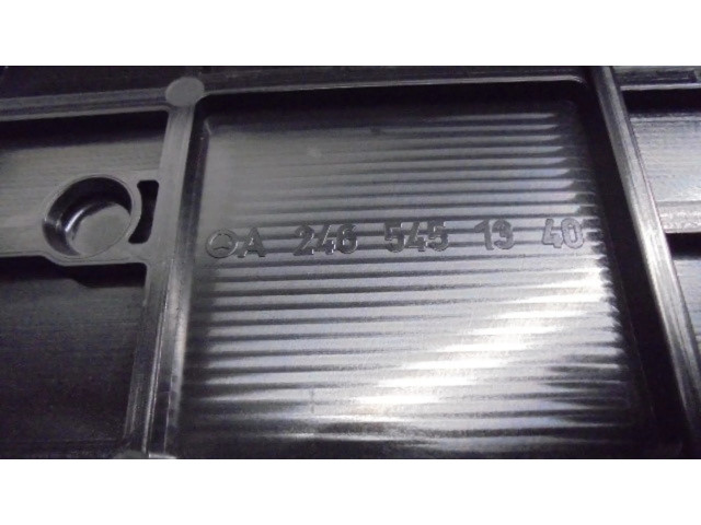 Блок предохранителей A2465400040   Mercedes-Benz CLA C117 X117 W117    