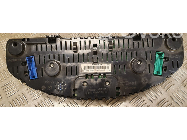 Панель приборов 7H0920851   Volkswagen Transporter - Caravelle T5       