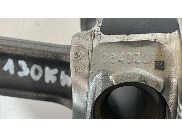 Píst 7803033, 7807345 BMW 3 E92 E93 pro naftový motor 2.0