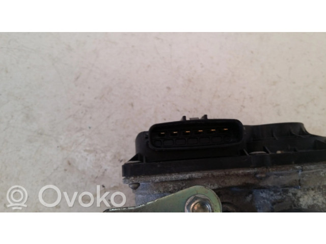 Дроссельная заслонка