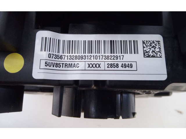 Подушка безопасности водителя 28584949, E3-B6-24-2   Jeep Renegade