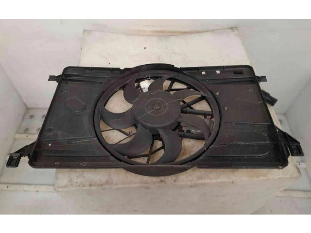 Вентилятор радиатора     31261987, 31261987    Volvo V50 