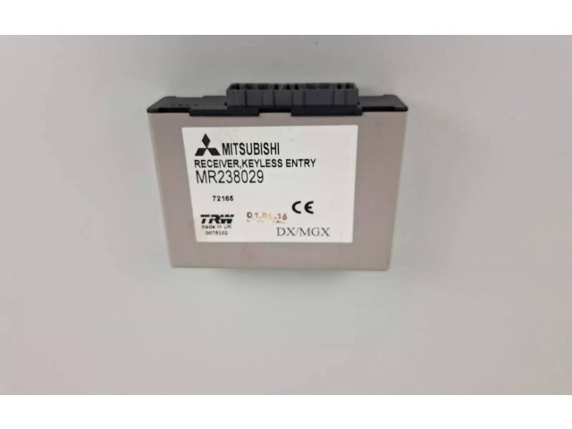 Блок управления MR238029 Mitsubishi Carisma