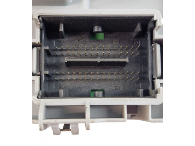 Блок предохранителей 00519749220   Ford Ka    