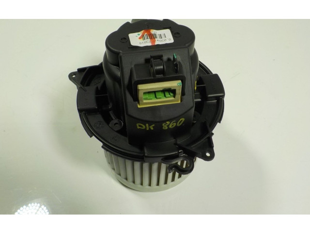 Вентилятор печки 272107379R Dacia Sandero