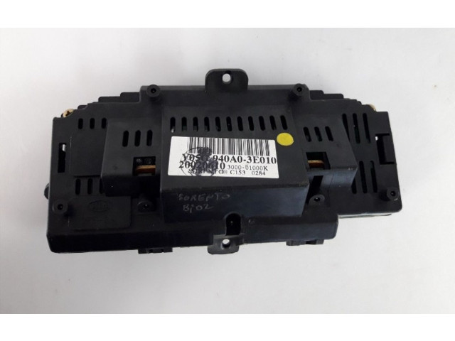 Дисплей    Y05G940A03E010, Y05G940A03E010   KIA Sorento
