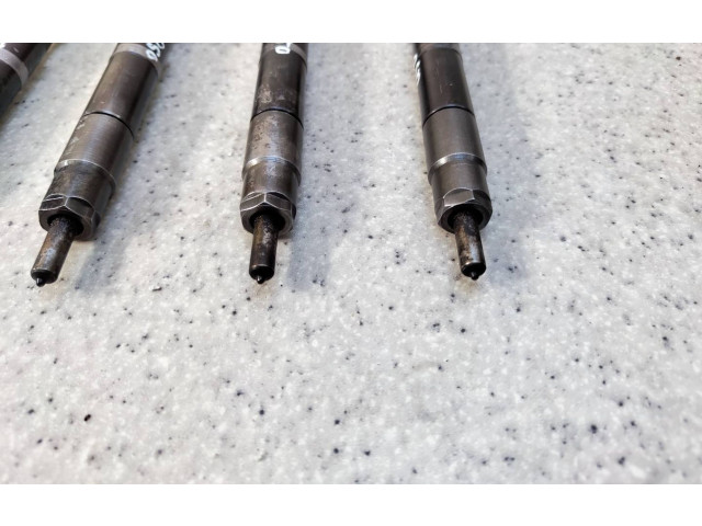 Форсунка 228354010 Infiniti Q50 651970