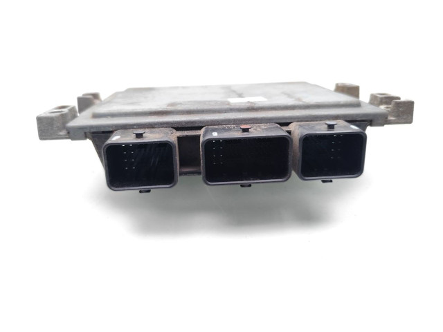 Поршень Блок управления двигателя SNJC F1B1-12A650-UC, 255203885  Ford Fiesta  