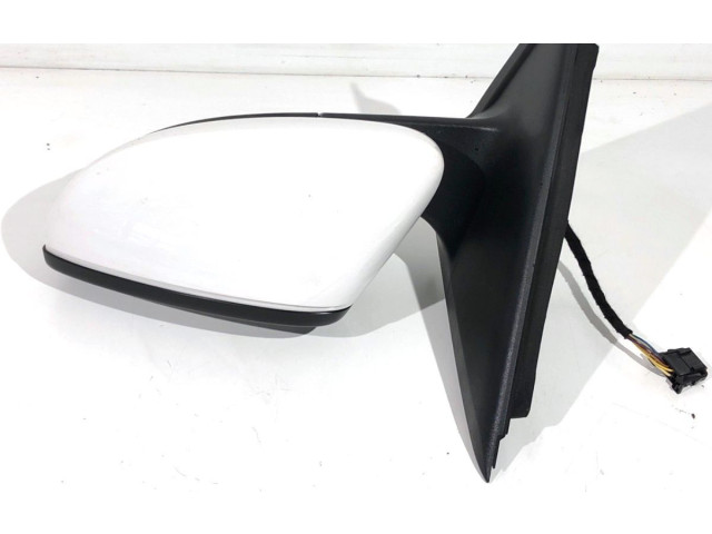 Зеркало электрическое Skoda Fabia Mk3 (NJ) 2015 - 2021 года