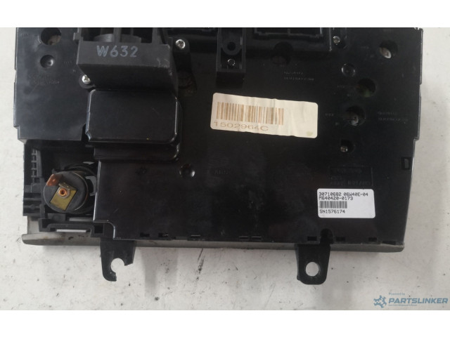 Блок управления климат-контролем 30710682   Volvo XC90