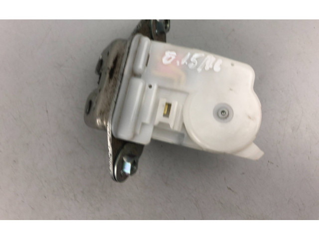 Zámek zadních dveří Subaru Outback (BS) 2015