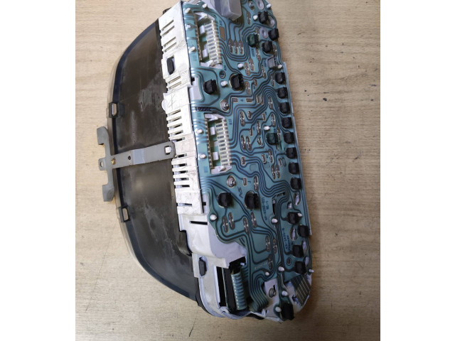 Панель приборов 30852228, 30850334 Volvo S40, V40