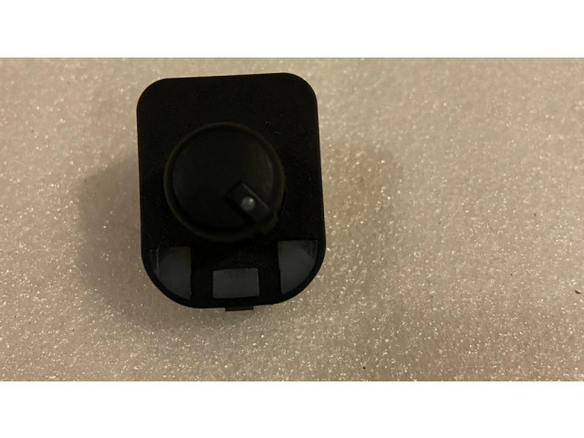 Включатель зеркал