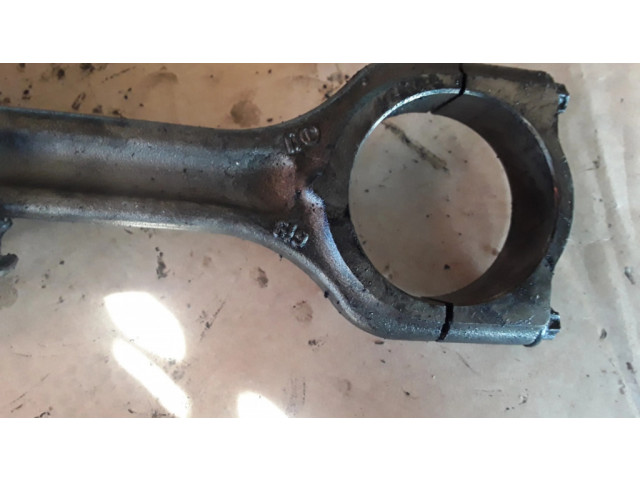 Поршень с шатуном 619 Citroen C3 Picasso для дизельного двигателя 1.6