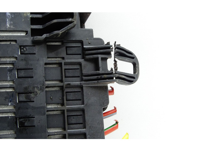 Pojistková skříňka Volvo XC60 2011