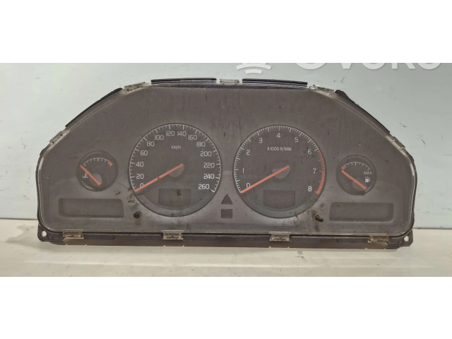 Панель приборов 9499668   Volvo V70       
