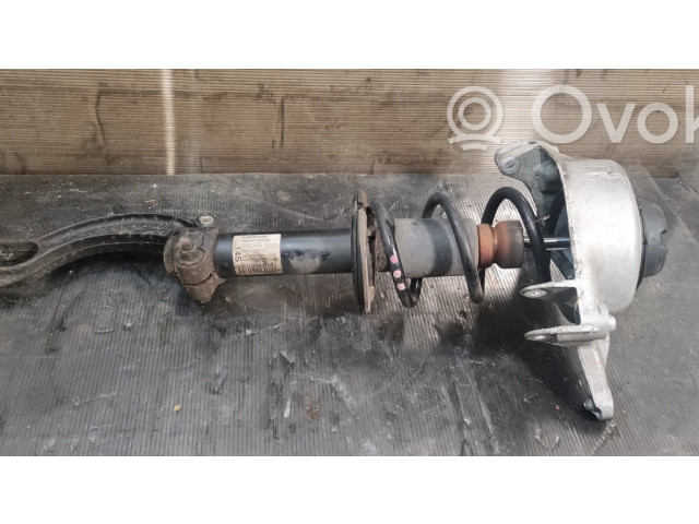 Передний амортизатор