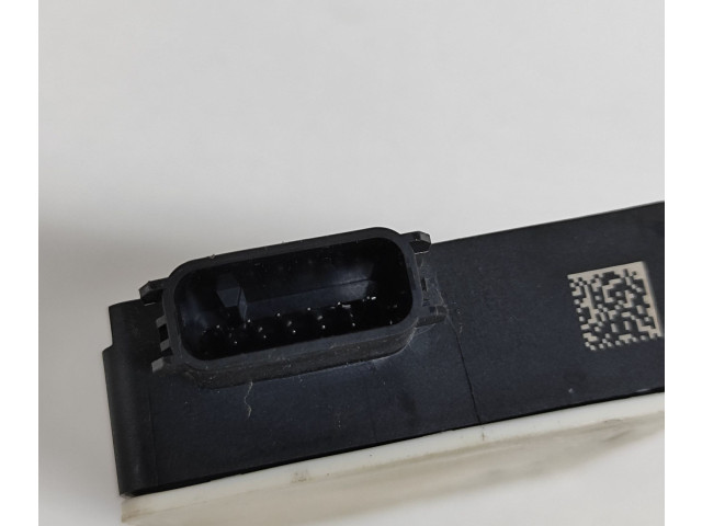 Датчик слепых зон A0009052611, A0009026546   Mercedes-Benz EQC