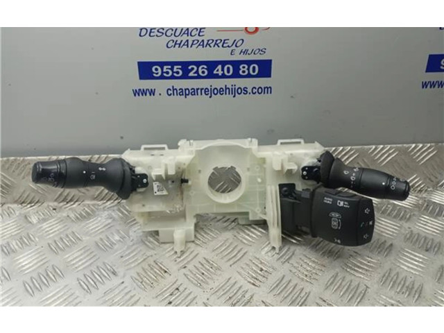 Ручка поворотов/ фонарей