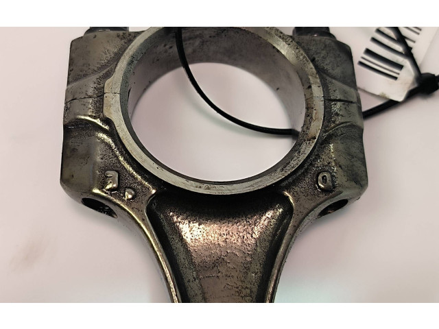 Шатун Maserati Quattroporte