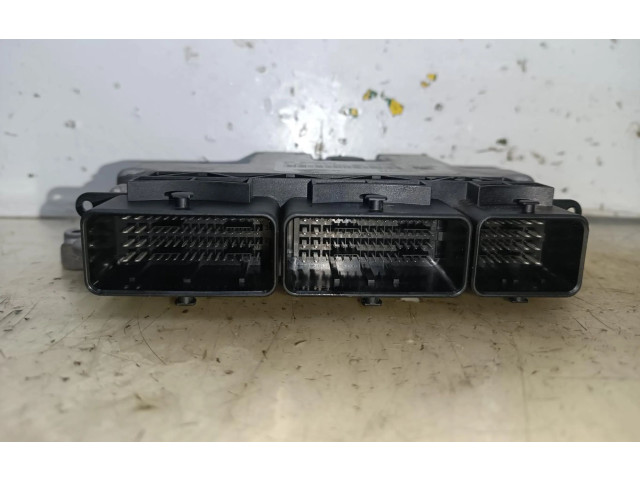 Блок управления двигателя 237105748R Renault Twingo II