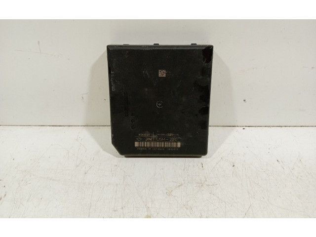   Pojistková skříňka 284B64259R   Renault Zoe 2014