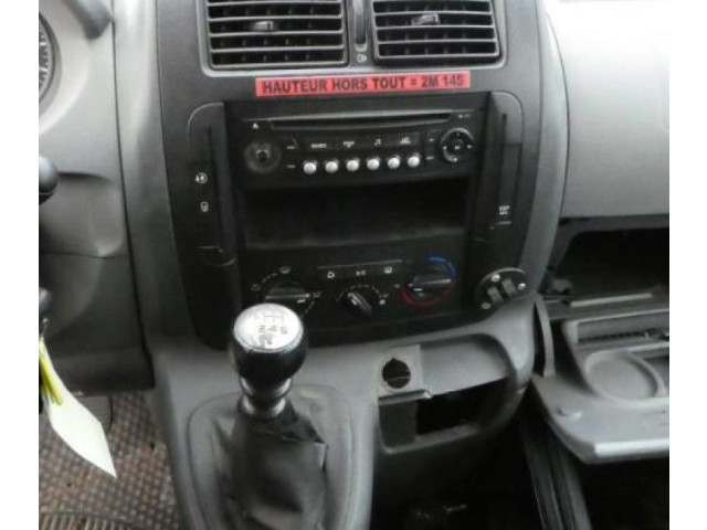 Блок АБС 4541ER   Peugeot  Expert  2007 - 2016 года