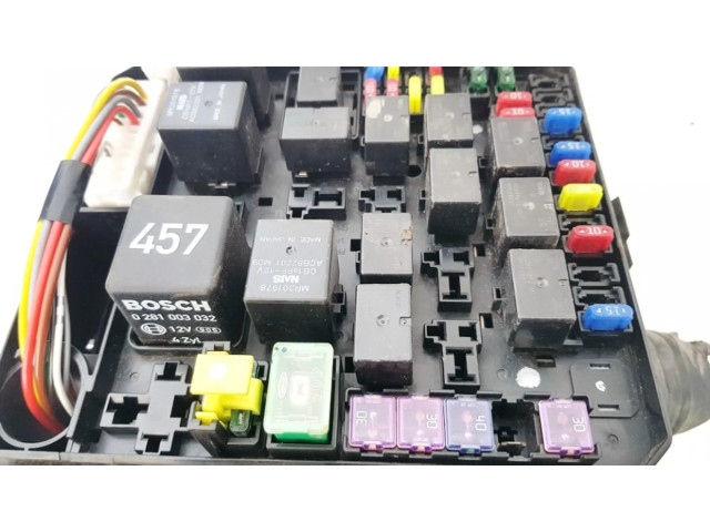 Блок предохранителей pr06102000 Mitsubishi Outlander