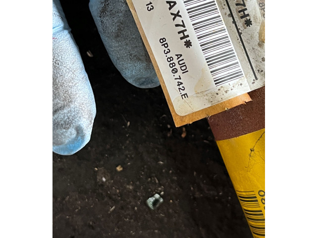 Боковая подушка безопасности 8P3880742E   Audi A3 S3 8P