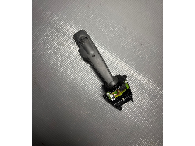 Ручка стеклоочистителей 17D770 Volvo C30