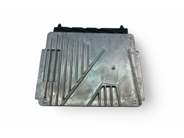 Блок управления двигателем Блок управления 30684877A Volvo S60