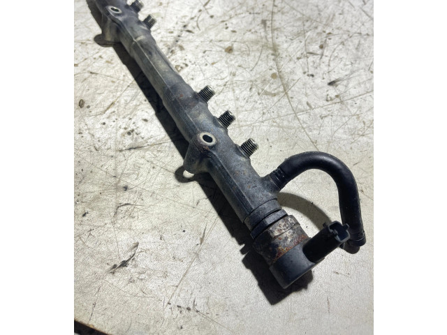 Топливная рампа 30757146, 30750409   Volvo XC90   для двигателя D5244T4