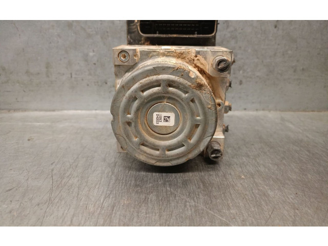 Блок АБС 9838074380, 1675812980 Peugeot 2008 II 2019 - года