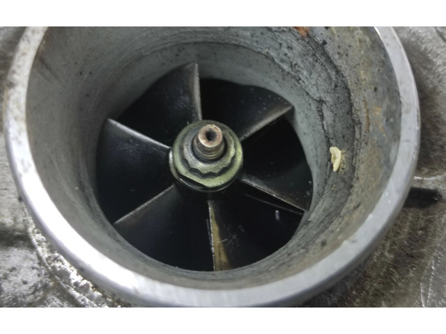  Турбина Volvo XC90  8689592, GT2052V         