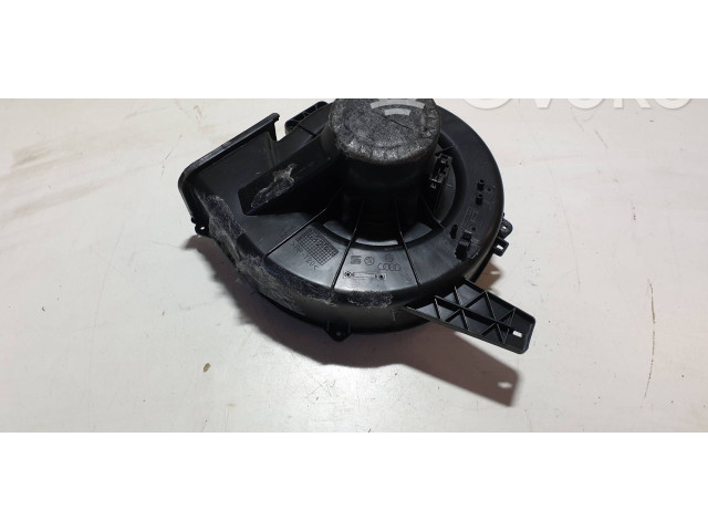 Вентилятор печки    6R1819015, Y1551   Skoda Fabia Mk3 (NJ)